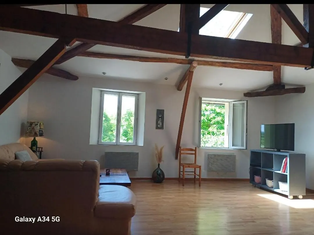 La Maison D'Amelie Montesquieu-Volvestre 0*,  France